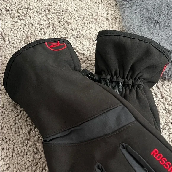 Rossignol Black Winter Gloves with Red Accents - Picture 4 of 4